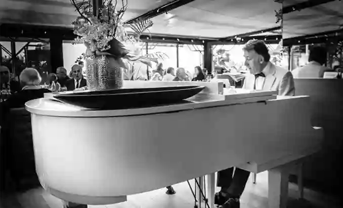 Piano bar - Les Jardins du Capitole - Restaurant Nice - Restaurant a Nice Bord de Mer